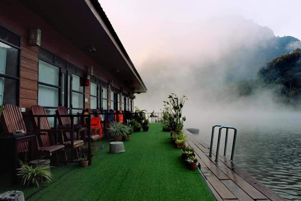 Ou River House Nong Khiaw Bagian luar foto