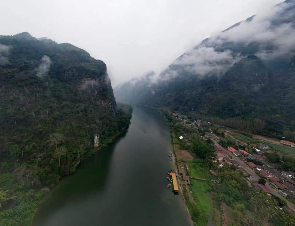 Ou River House Nong Khiaw Bagian luar foto